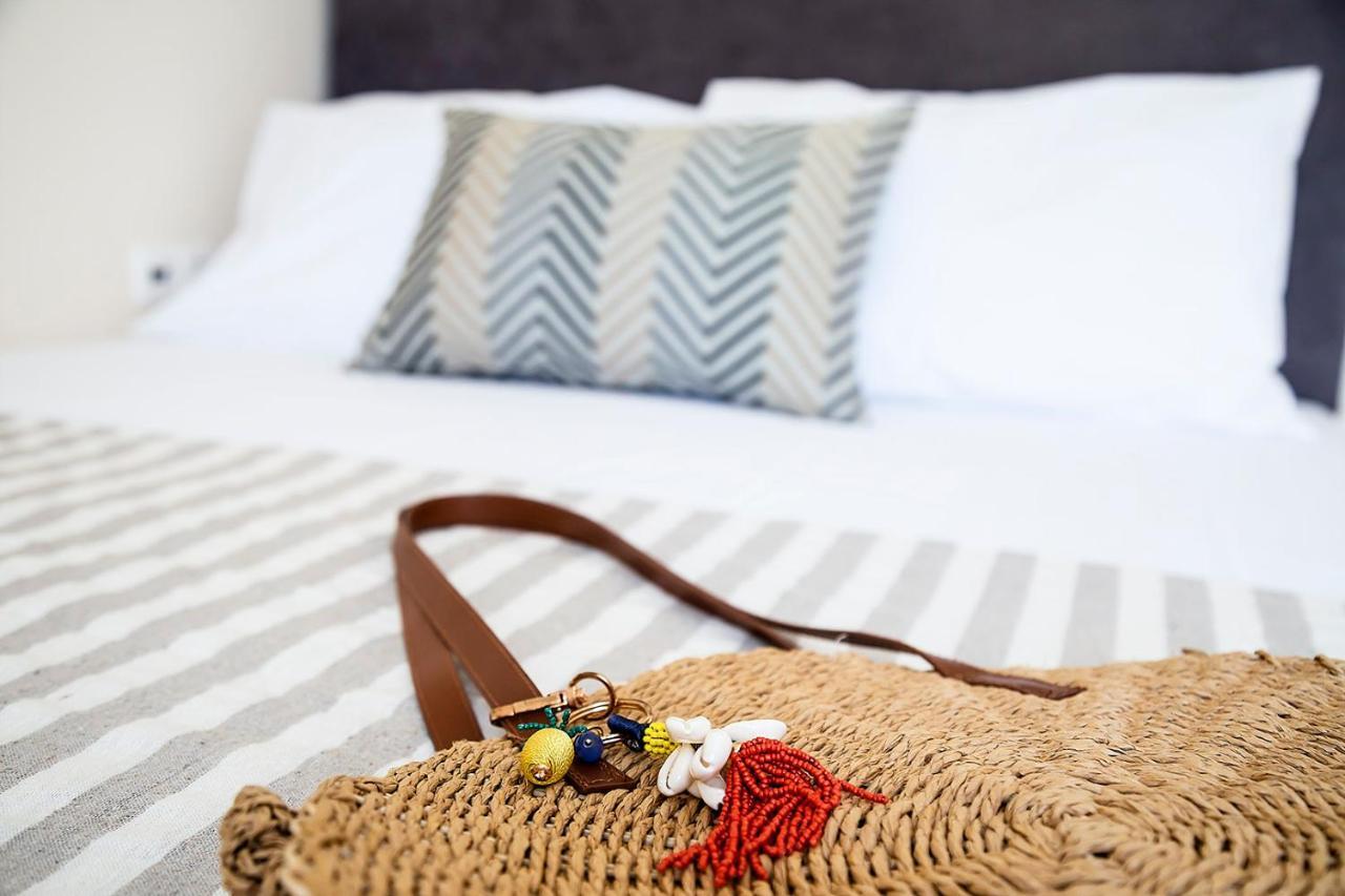 Lotos - Luxury Apartments Kounoupidhiana Ngoại thất bức ảnh