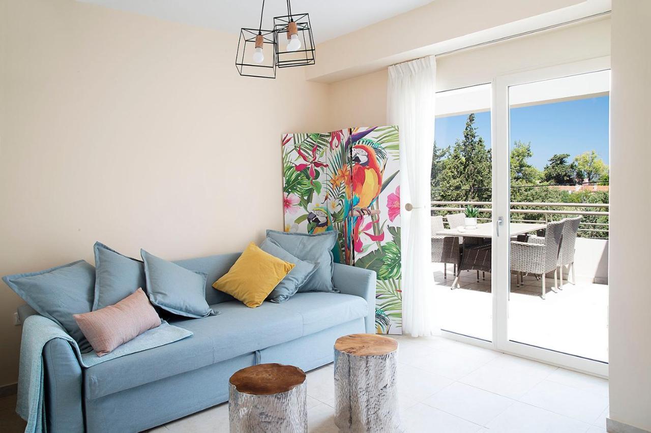 Lotos - Luxury Apartments Kounoupidhiana Ngoại thất bức ảnh